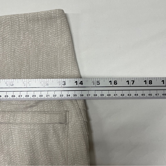 Athleta Delancey Textured Moto Legging in Cream - Picture 7 of 9